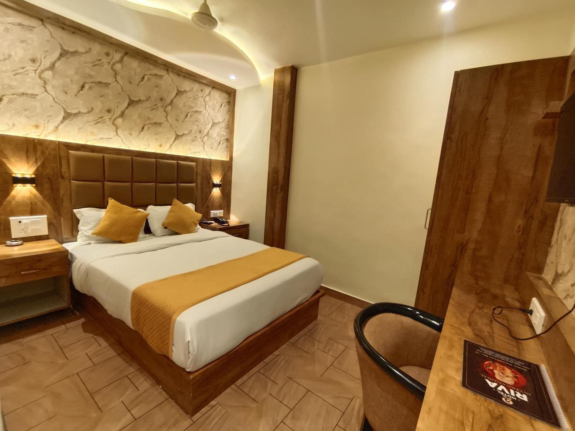 Hotel Riva International Goregaon- Near Nesco มุมไบ ภายนอก รูปภาพ